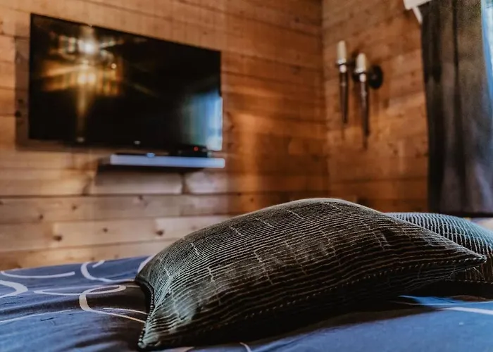 בית נופש Cosy And Romantic Forest House Met Sauna Op De Veluwe *